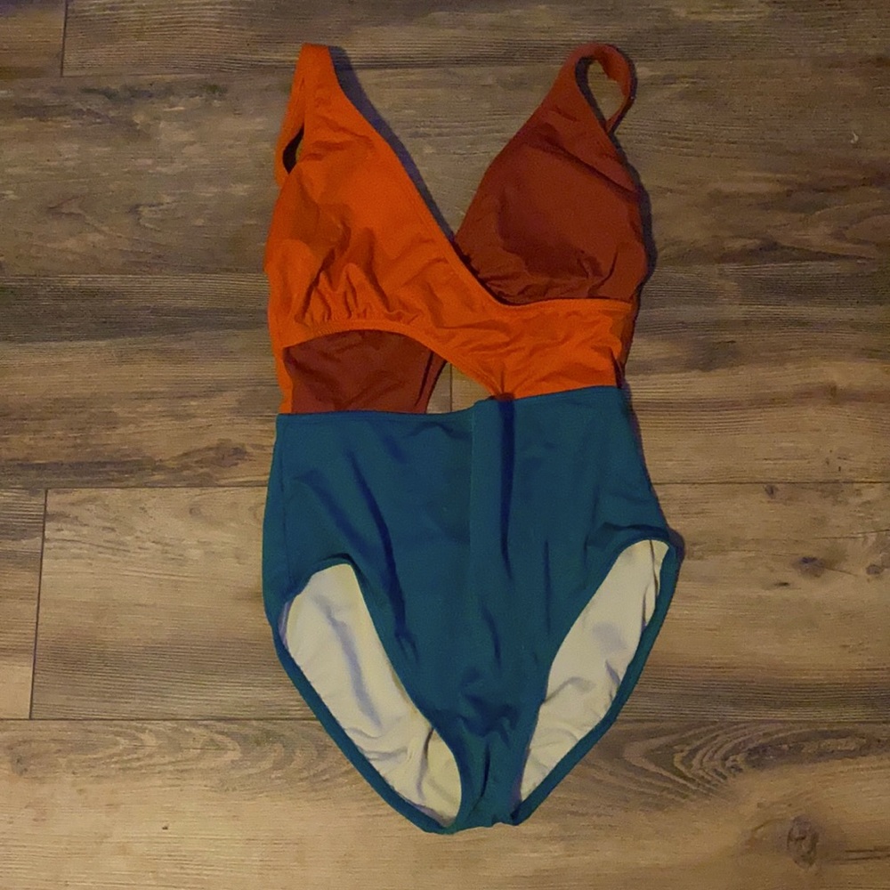 NEVER WORN ONE PIECE